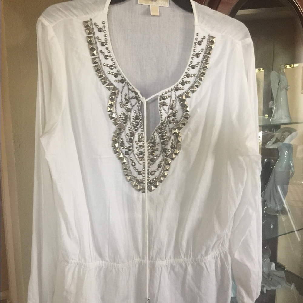MK Large - ladies top  ( New without tags )